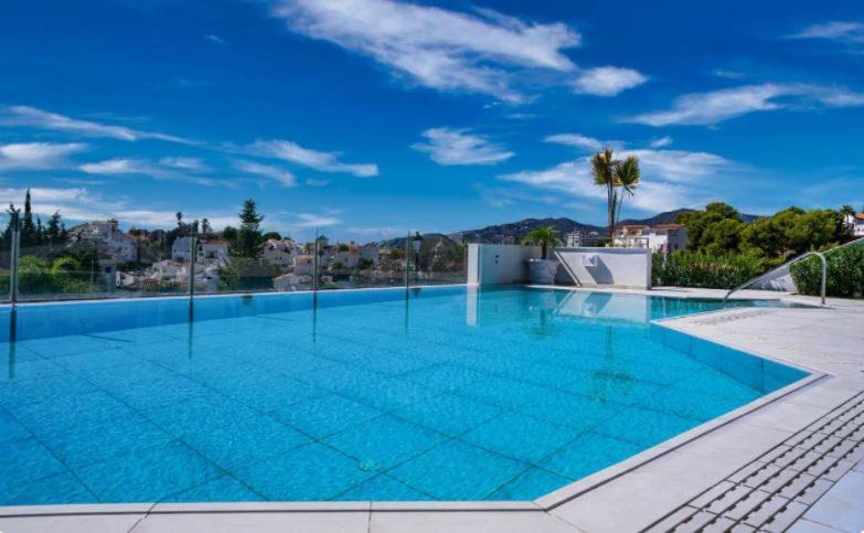 Royal Palm 22 Luxurious 3 Bedroom Penthouse Nerja Exteriér fotografie