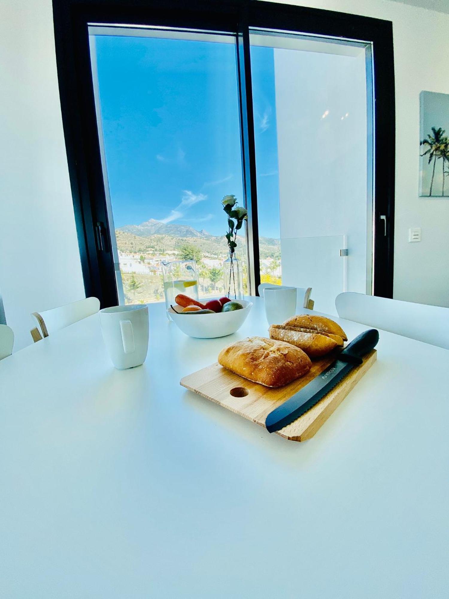 Royal Palm 22 Luxurious 3 Bedroom Penthouse Nerja Exteriér fotografie